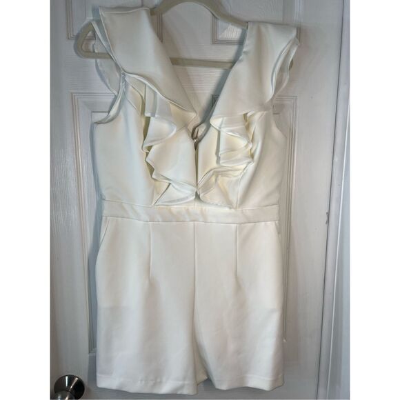 Bardot White Ruffle Romper Size‎ 10 - Picture 2 of 12